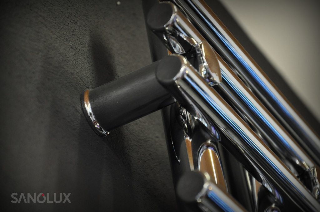 FOCUS E in der Tiefe verstellbare Konsolen